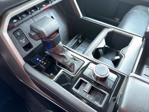 Used 2024 Toyota Tundra Limited w/ TRD Off-Road Package AWD/4WD image 31