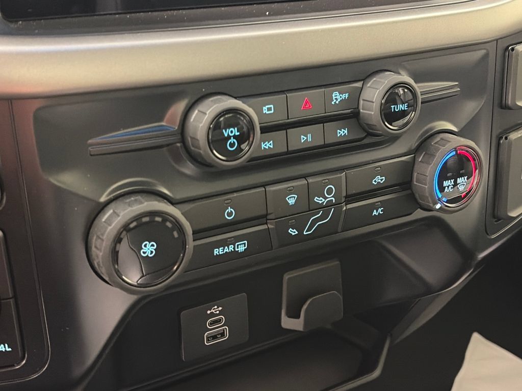 New 2026 Ford F150 XL AWD/4WD image 18