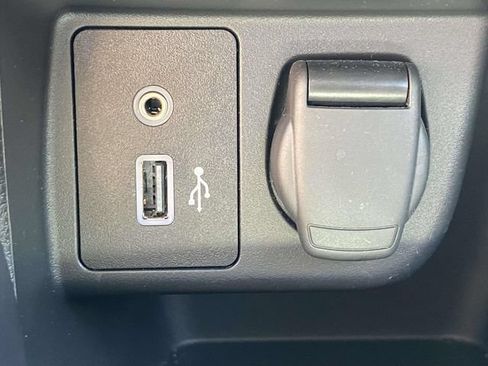 Used 2024 Nissan Versa S w/ Electronics Package FWD image 27