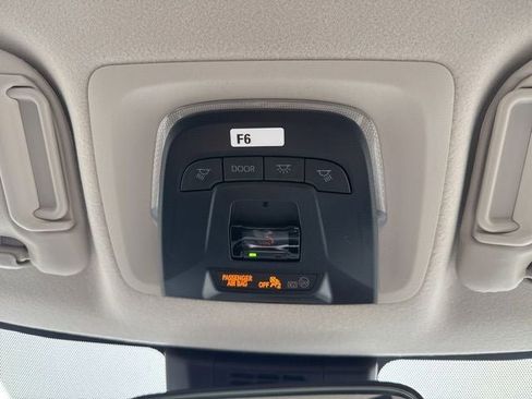 Used 2026 Toyota Corolla LE w/ LE Premium Package FWD image 23