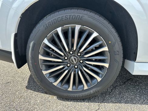 New 2026 Nissan Armada Platinum Reserve image 18