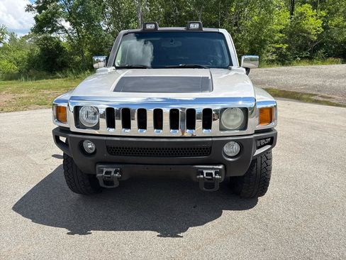 Used 2006 HUMMER H3 AWD/4WD image 2