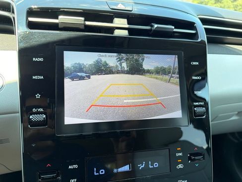 Used 2023 Hyundai Tucson SEL w/ Convenience Package AWD/4WD image 11