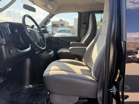 Used 2023 Chevrolet Express 3500 LS image 15