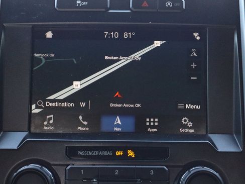 Used 2018 Ford F150 XLT w/ Equipment Group 302A Luxury AWD/4WD image 22
