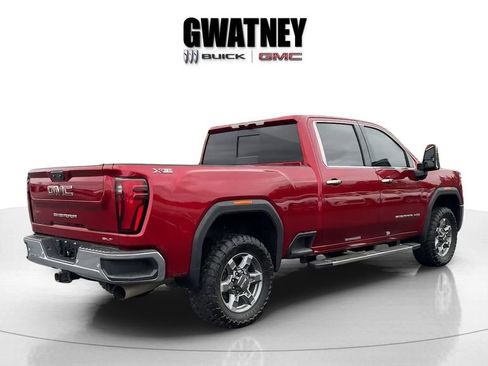 Used 2025 GMC Sierra 2500 SLT w/ SLT Premium Package image 7