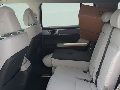 New 2026 Hyundai Santa Fe SE image 13