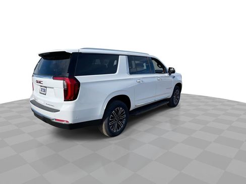 New 2026 GMC Yukon XL Elevation image 8