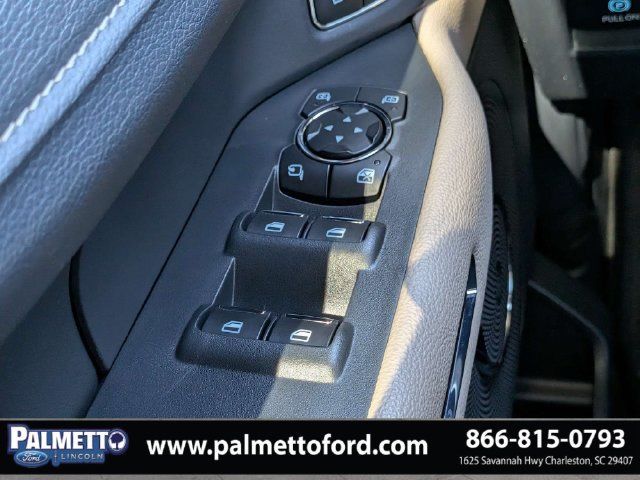 Used 2024 Ford Expedition XLT RWD image 27