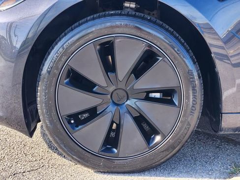 Used 2024 Tesla Model 3 Standard Range RWD image 10