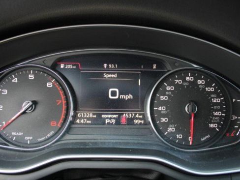 Used 2019 Audi A4 2.0T Premium w/ Convenience Package image 21