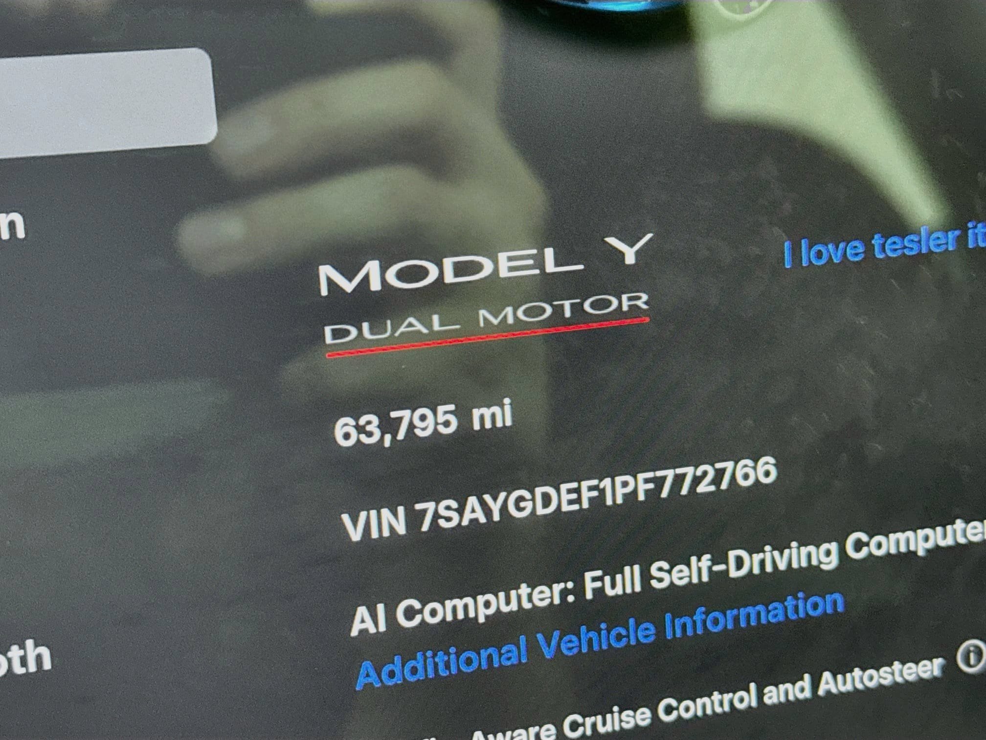 Used 2023 Tesla Model Y Performance AWD/4WD image 15