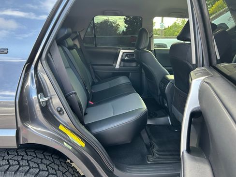 Used 2023 Toyota 4Runner SR5 Premium AWD/4WD image 27