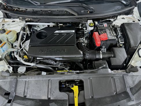 Used 2023 Nissan Rogue S image 27