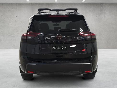 Used 2025 Nissan Rogue SV AWD/4WD image 15