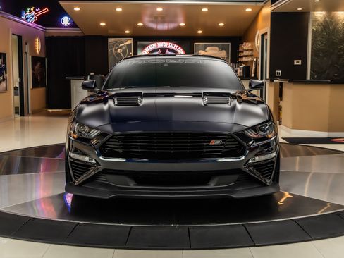 Used 2021 Ford Mustang GT Premium w/ GT Performance Package RWD image 7