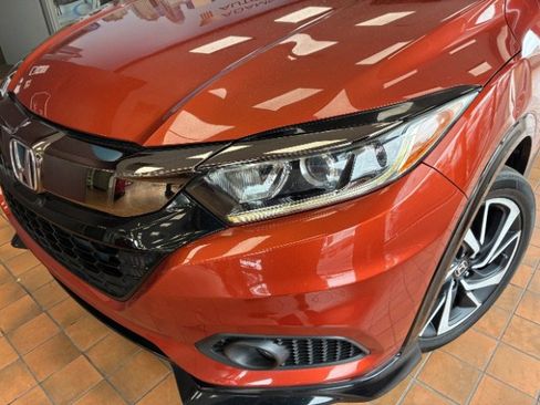 Used 2019 Honda HR-V Sport image 7
