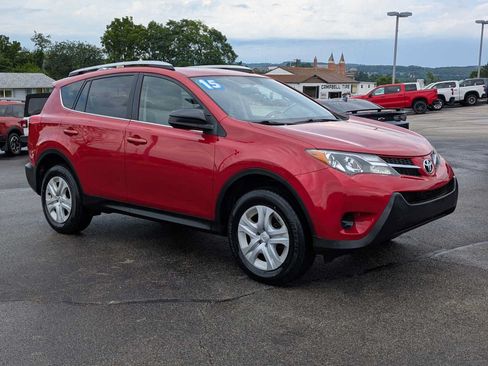 Used 2015 Toyota RAV4 LE AWD/4WD image 6