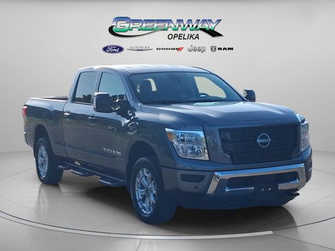 Used 2024 Nissan Titan SV w/ SV Convenience Package AWD/4WD image 1