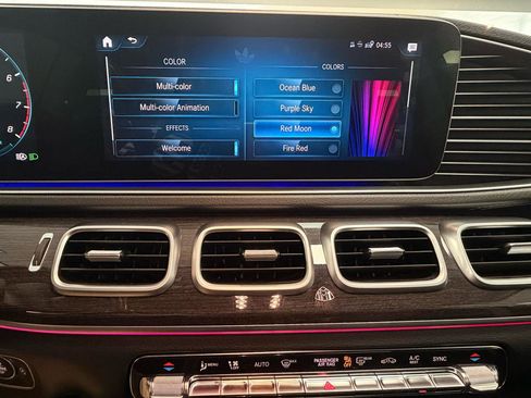 Used 2020 Mercedes-Benz GLS 450 4MATIC image 23