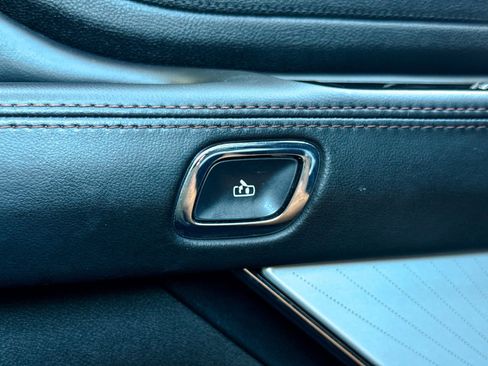 Used 2024 Lincoln Aviator Reserve w/ Equipment Group 201A image 30