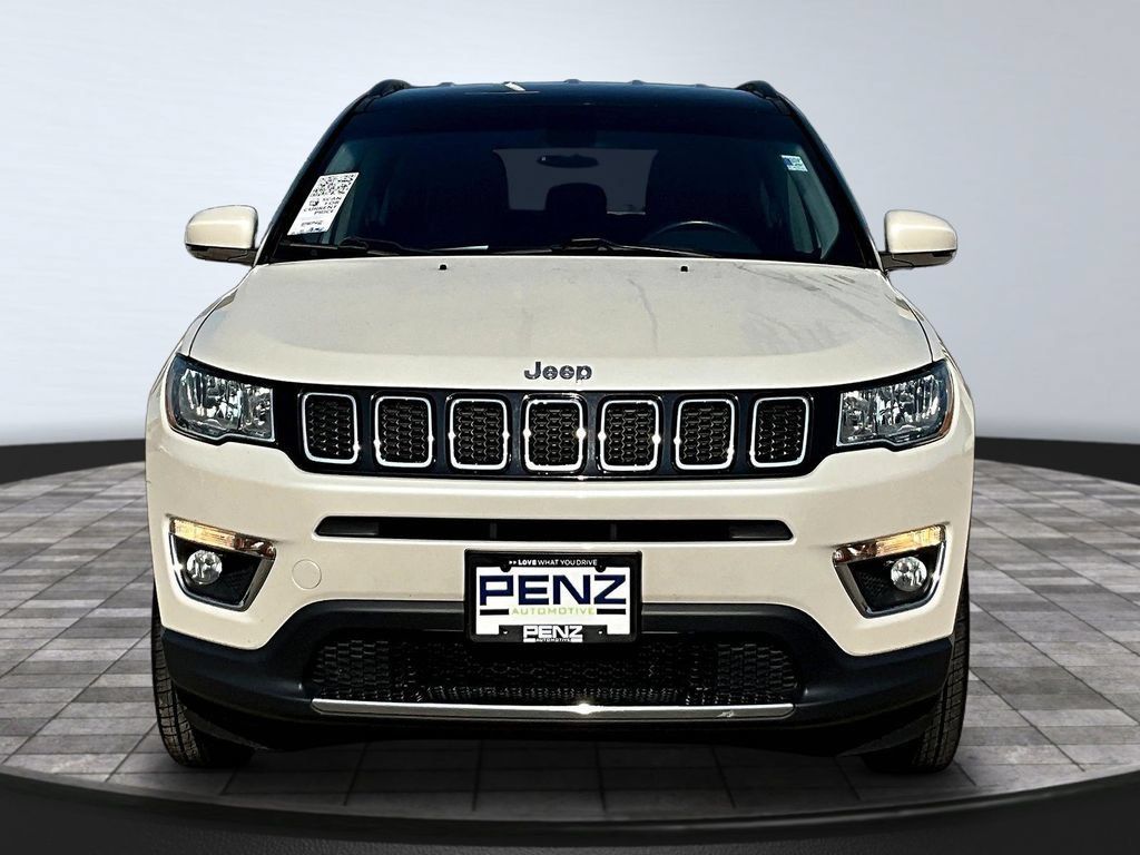 Used 2018 Jeep Compass Limited AWD/4WD image 2