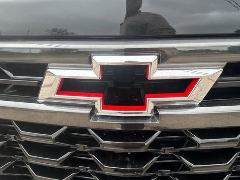 New 2026 Chevrolet Silverado 1500 ZR2 AWD/4WD image 19