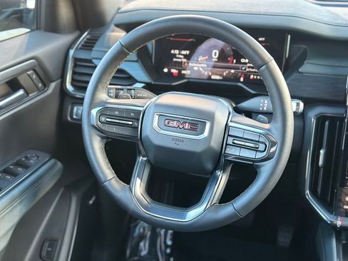 Used 2024 GMC Acadia AT4 image 11