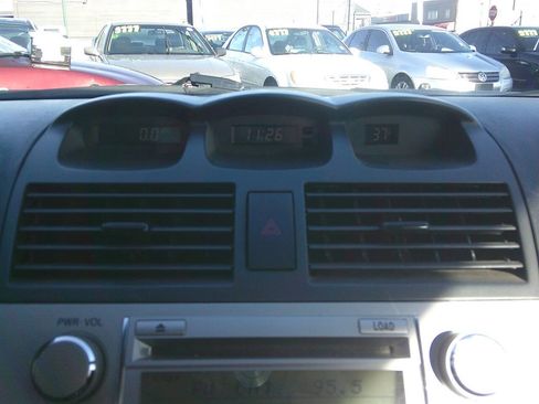 Used 2008 Toyota Solara SE image 6