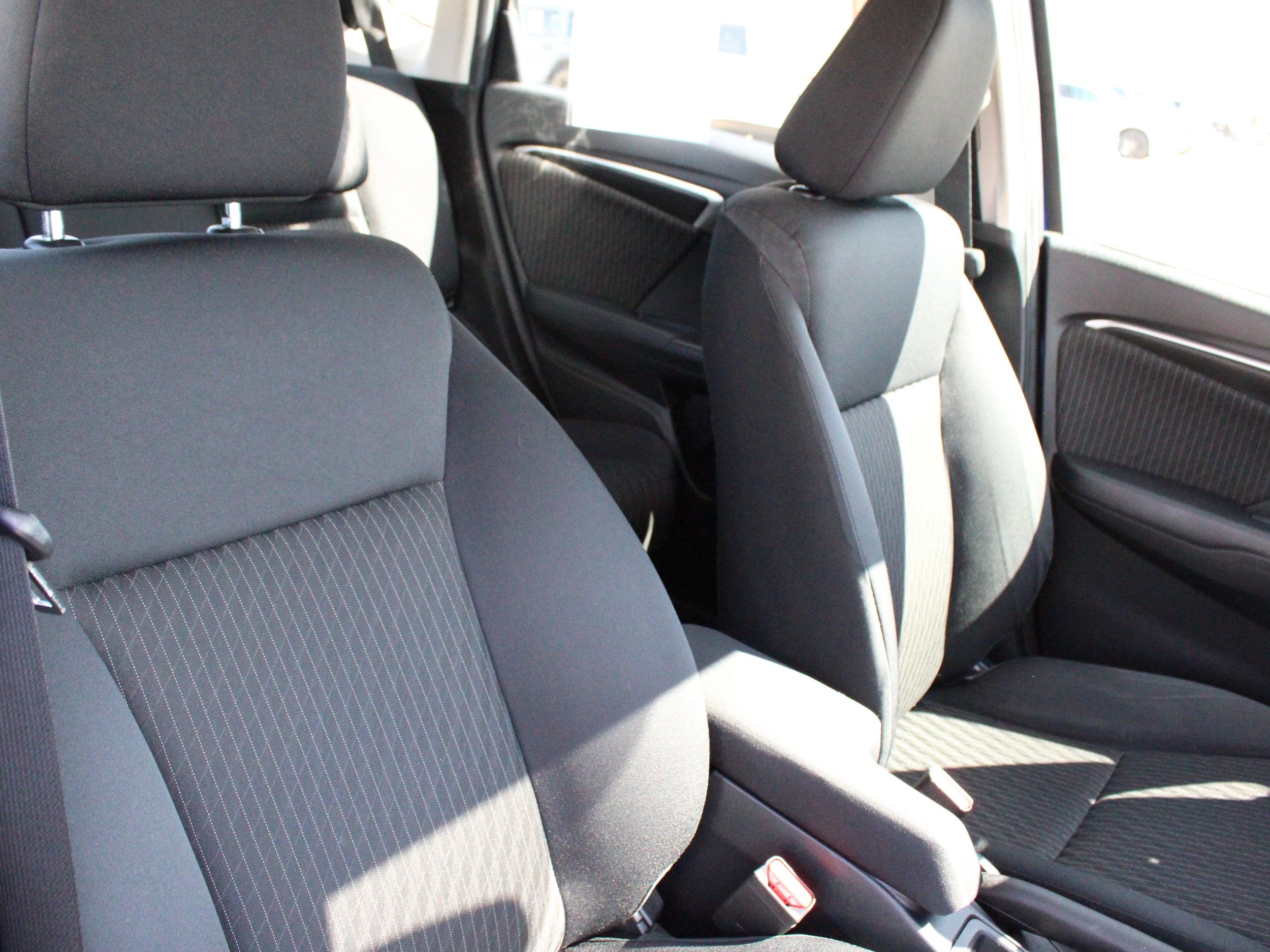 Used 2020 Honda Fit EX image 35