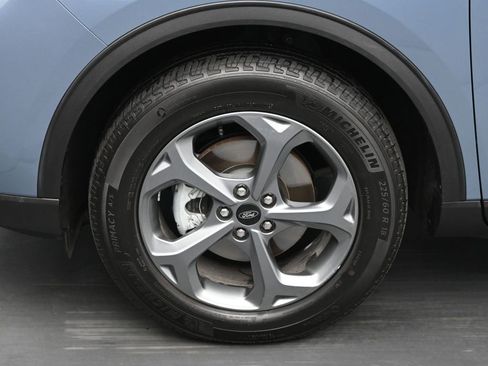 Used 2025 Ford Escape ST-Line FWD image 25