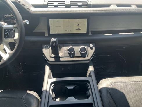 Certified 2024 Land Rover Defender 110 S AWD/4WD image 17