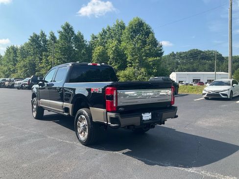 New 2026 Ford F350 King Ranch w/ FX4 Off-Road Package AWD/4WD image 7