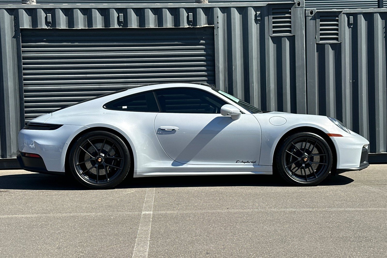Used 2026 Porsche 911 Carrera GTS RWD image 9