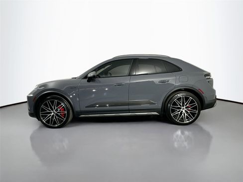 Certified 2025 Porsche Macan Turbo Electric AWD/4WD image 2