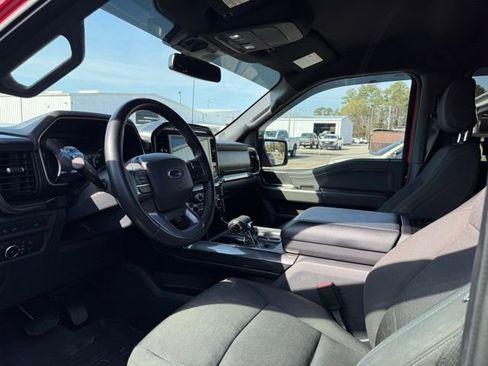 Used 2022 Ford F150 XLT w/ Equipment Group 302A High image 6