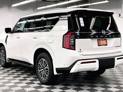 New 2026 Nissan Armada Platinum image 4