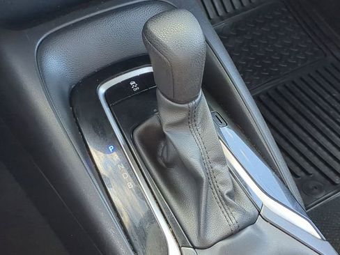 Used 2023 Toyota Corolla LE image 33