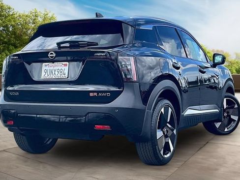 Certified 2025 Nissan Kicks SR AWD/4WD image 6