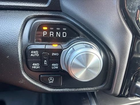 Used 2021 RAM 1500 Laramie w/ Sport Appearance Package AWD/4WD image 18