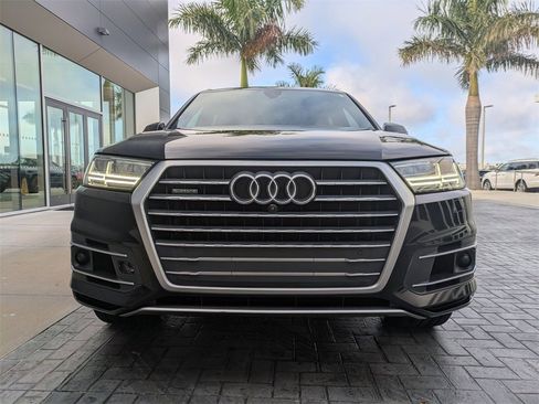 Used 2019 Audi Q7 3.0T Prestige w/ Prestige Package image 9