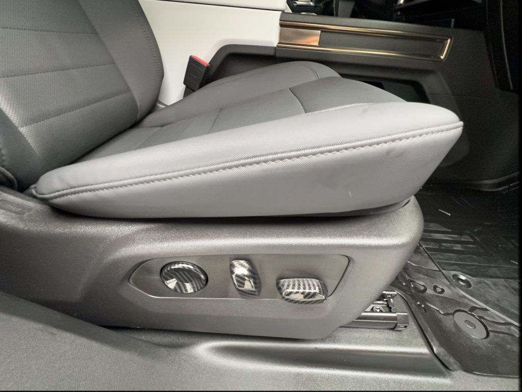 Used 2024 GMC Hummer EV 3X AWD/4WD image 35