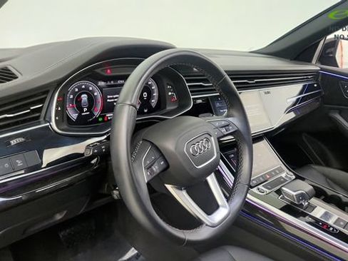 Used 2024 Audi Q8 Premium Plus AWD/4WD image 45