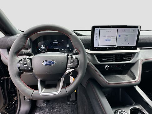 New 2026 Ford Explorer ST-Line w/ ST-Line Street Pack RWD image 7