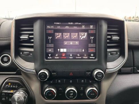 Used 2019 RAM 1500 Laramie AWD/4WD image 19