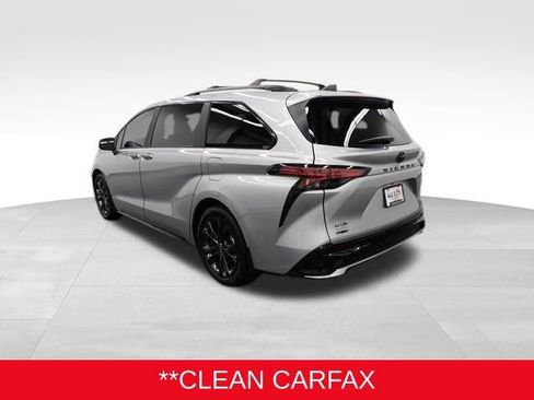 Used 2025 Toyota Sienna XSE image 14