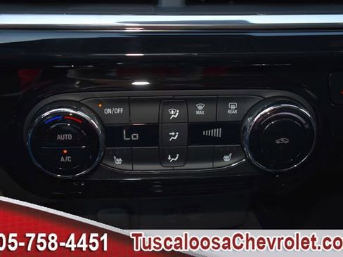 New 2026 Chevrolet Trax RS w/ Sunroof Package image 29