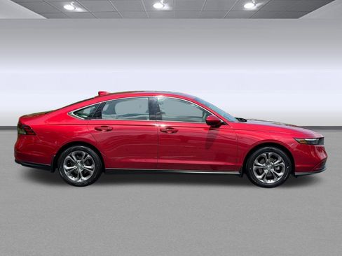 Used 2024 Honda Accord EX image 7