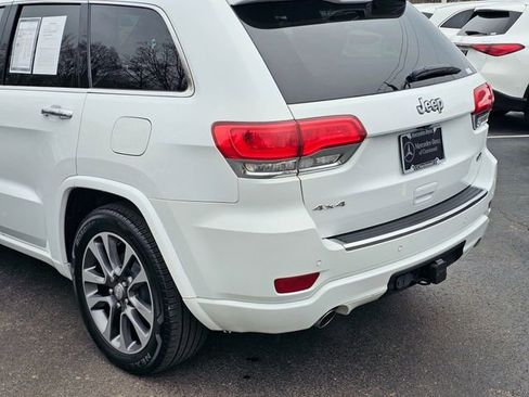 Used 2018 Jeep Grand Cherokee Overland image 13