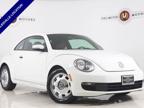Used 2016 Volkswagen Beetle 1.8T Classic FWD image 1
